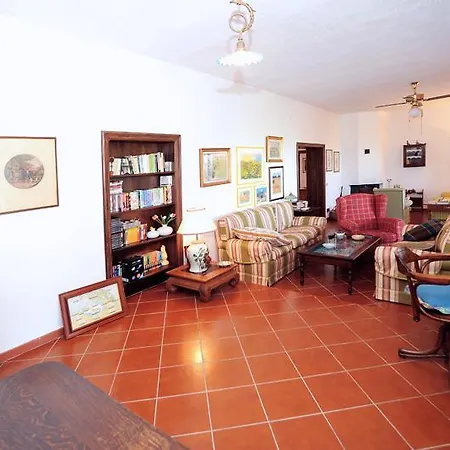 Vakantiehuis Casa Iris *